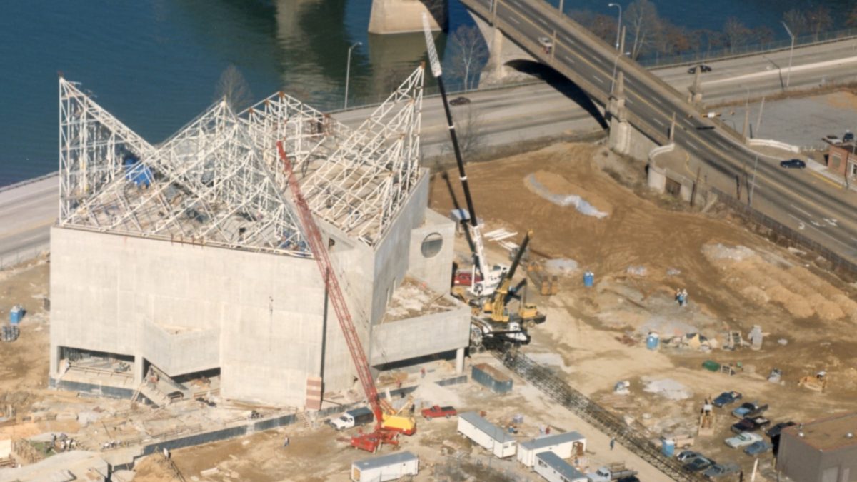 Tennessee Aquarium aerial during construction